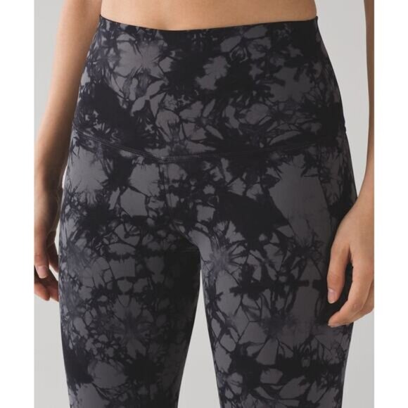 LULULEMON Wunder Under Pant (Hi-Rise) Size 6 Shibori Black Dark Carbon - Picture 2 of 7